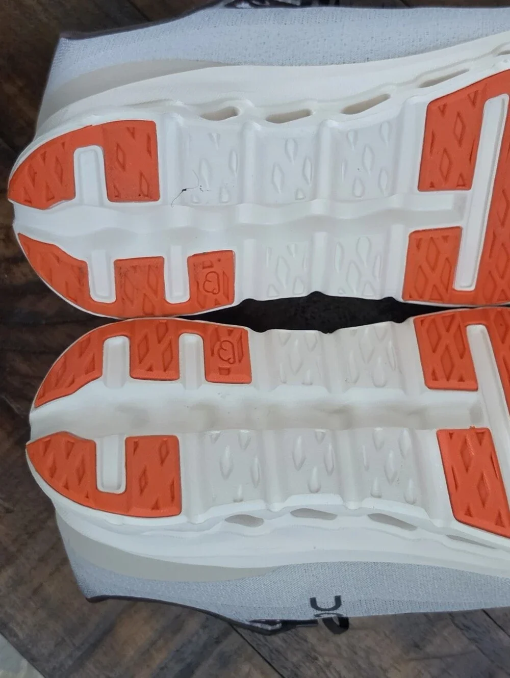 On Cloud Sz mens 9.5